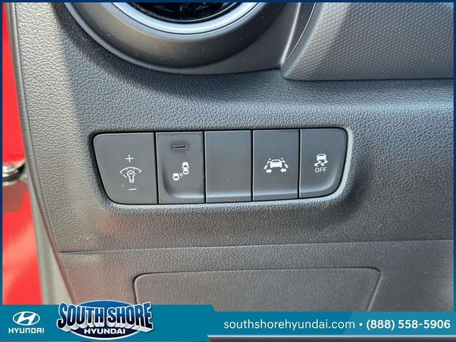 2021 Hyundai KONA SEL