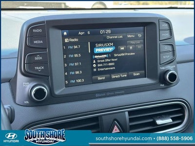 2021 Hyundai KONA SEL