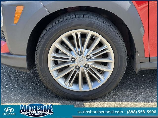 2021 Hyundai KONA SEL