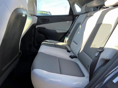 2023 Hyundai KONA SE