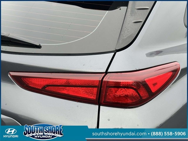 2022 Hyundai KONA SE