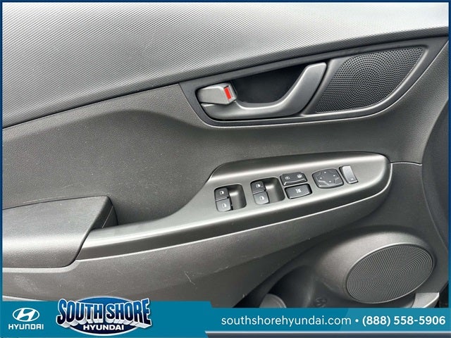 2022 Hyundai KONA SE