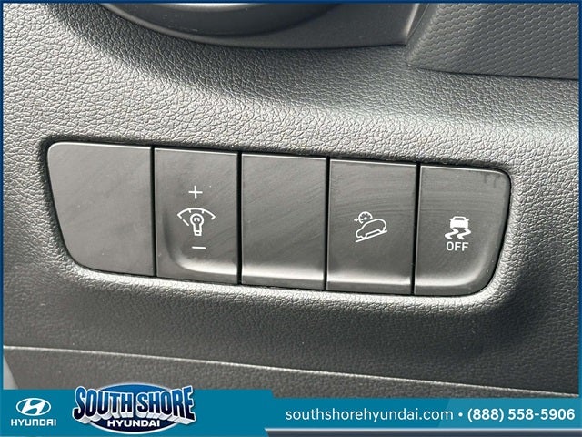 2022 Hyundai KONA SE