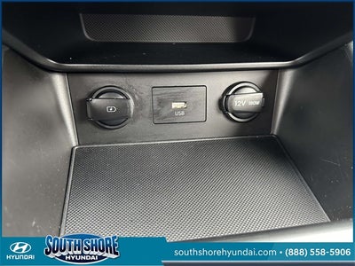 2022 Hyundai KONA SE