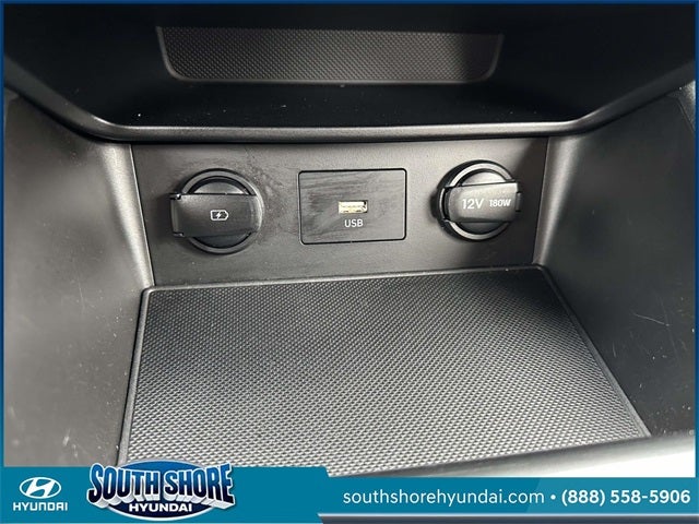 2022 Hyundai KONA SE