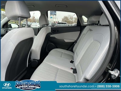 2023 Hyundai KONA SEL