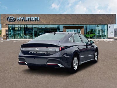 2026 Hyundai SONATA SE