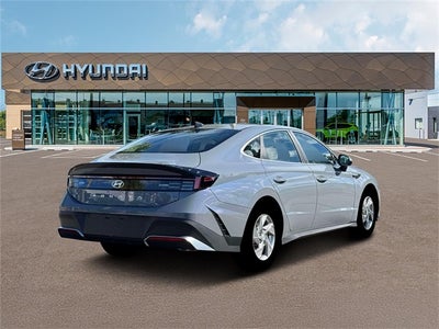 2026 Hyundai SONATA SE