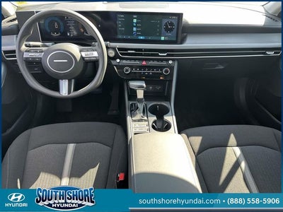 2025 Hyundai SONATA SE
