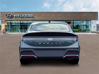 2026 Hyundai SONATA SE