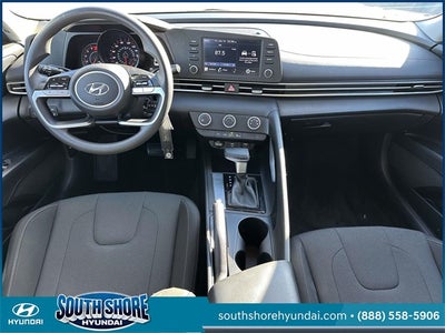 2021 Hyundai ELANTRA SE