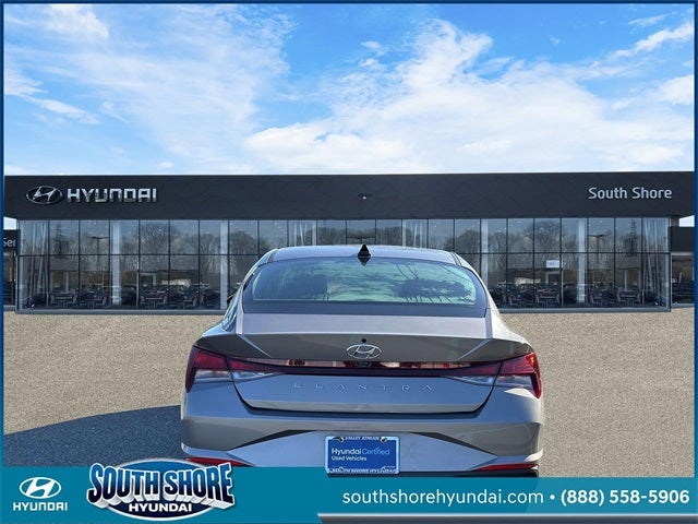 2021 Hyundai ELANTRA SE