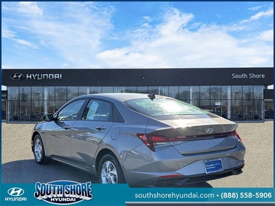 2021 Hyundai ELANTRA SE
