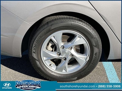 2021 Hyundai ELANTRA SE