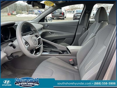 2023 Hyundai ELANTRA SEL