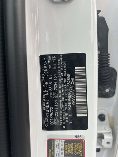 2024 Hyundai ELANTRA SEL