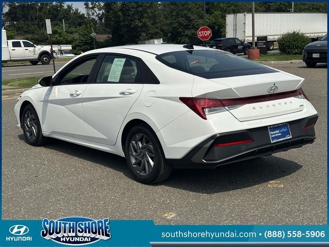 2024 Hyundai ELANTRA HYBRID Blue