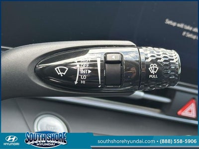 2024 Hyundai ELANTRA HYBRID Limited