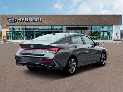 2026 Hyundai ELANTRA Limited