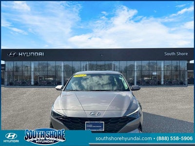 2023 Hyundai ELANTRA SEL