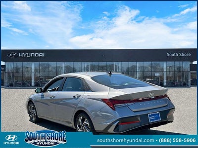 2025 Hyundai ELANTRA SEL Convenience