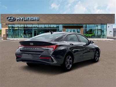 2026 Hyundai ELANTRA SEL Sport Premium