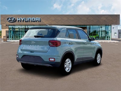 2026 Hyundai VENUE SE