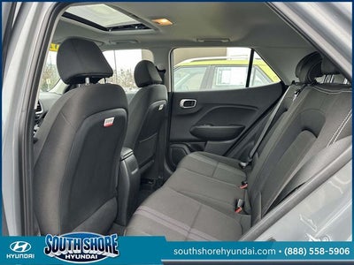 2023 Hyundai VENUE SEL