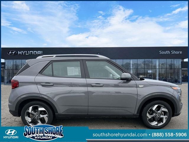 2023 Hyundai VENUE SEL