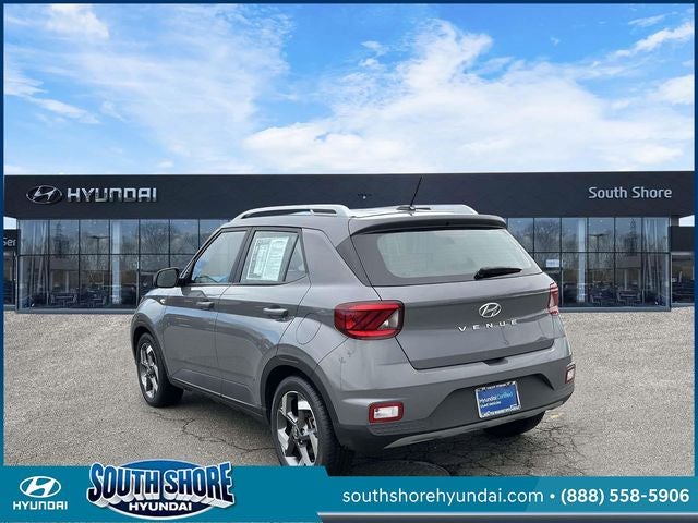 2023 Hyundai VENUE SEL
