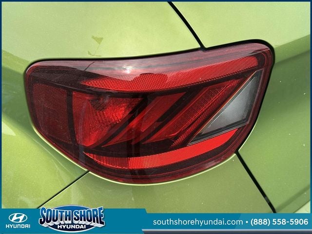 2022 Hyundai VENUE SEL