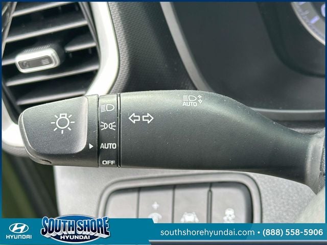 2022 Hyundai VENUE SEL