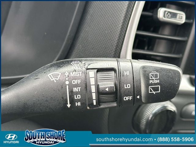 2022 Hyundai VENUE SEL