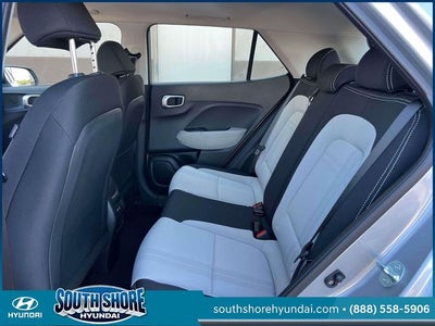 2025 Hyundai VENUE SEL