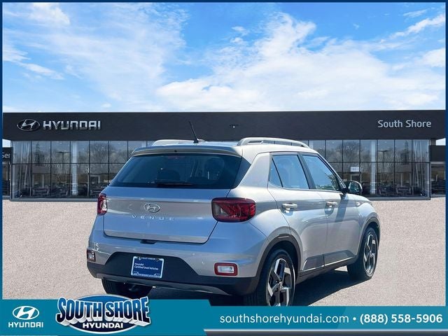 2025 Hyundai VENUE SEL