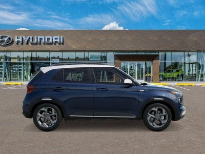 2026 Hyundai VENUE SEL W/Two-Tone Roof