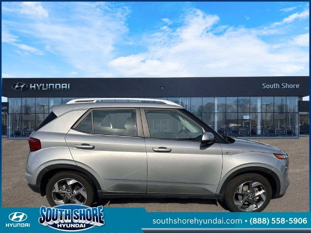 2024 Hyundai VENUE SEL