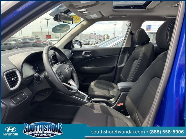 2025 Hyundai VENUE SEL