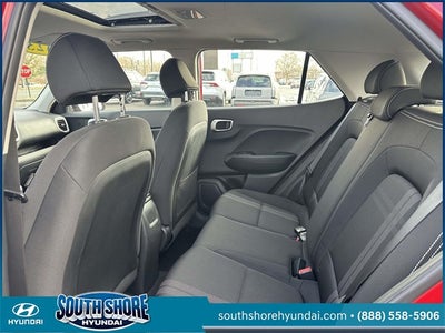 2023 Hyundai VENUE SEL