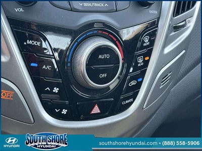 2016 Hyundai VELOSTER Base
