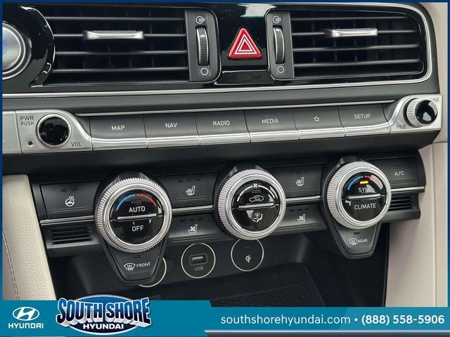 2023 Genesis G70 2.0T